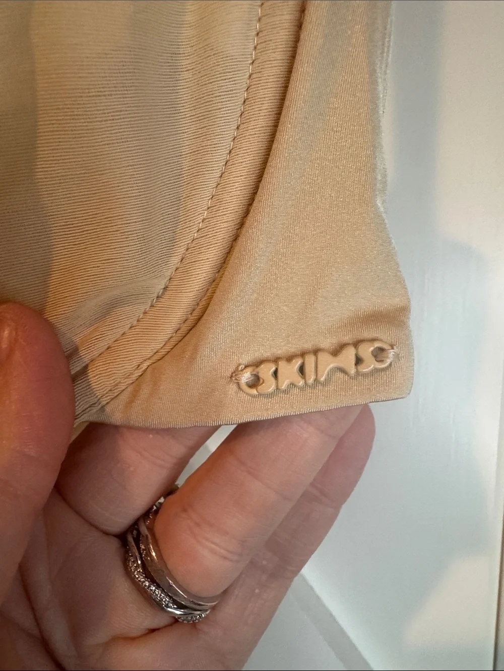 SKIMS Sheer Underwire Bra in Beige - Picture 4 of 8